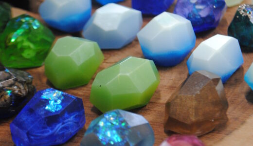 DIYGARAGE 産レジン宝石が出来上がりました